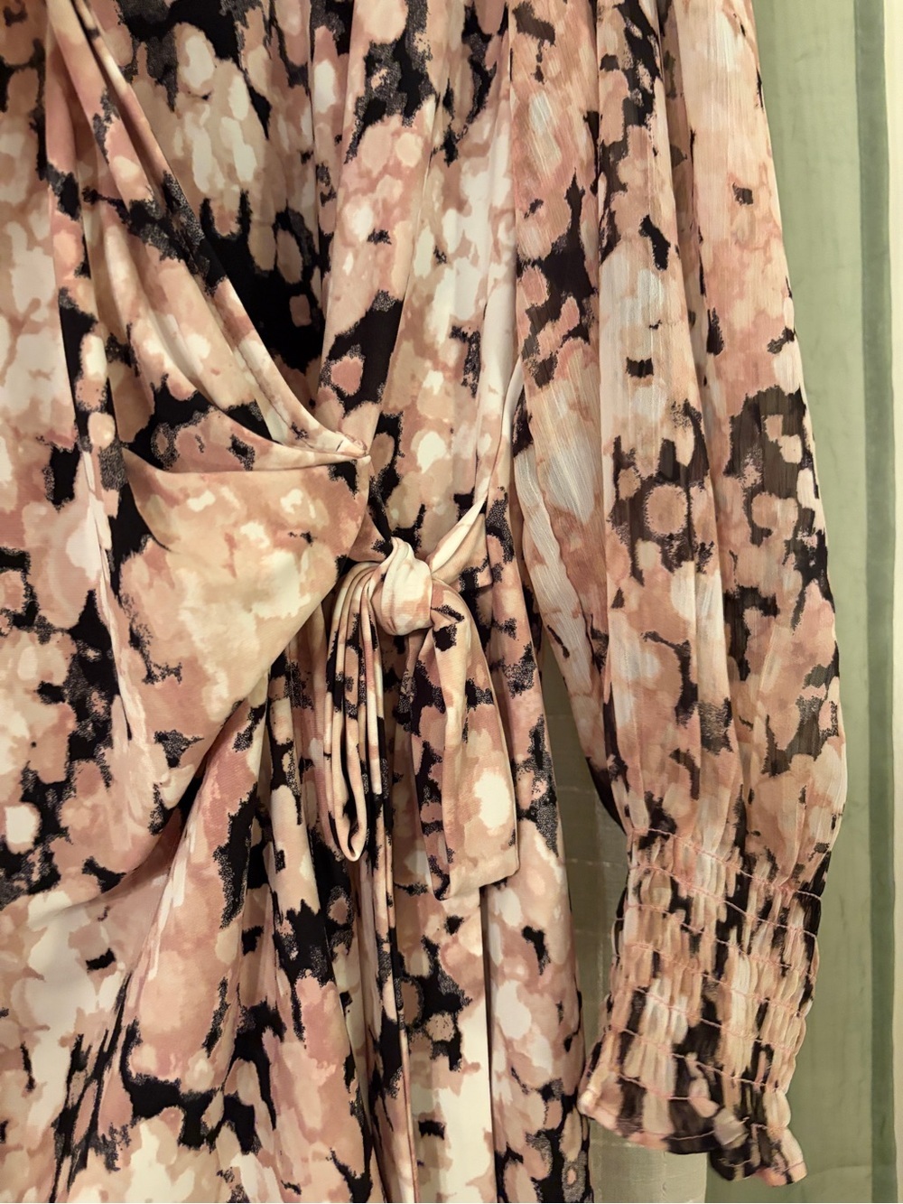 Anne Klein | Pink and Black Floral Wrap-Style Top XL NWT - Picture 3 of 6